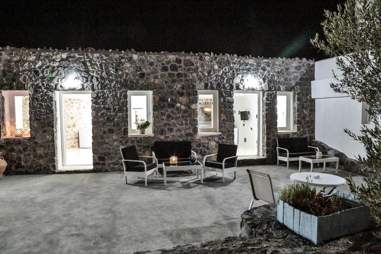 Sakas Residences Karterados  Esterno foto